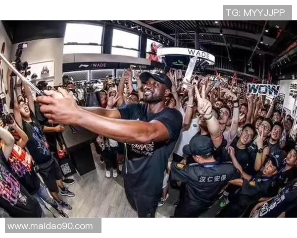 上海海港主场鏖战劲旅巅峰对决激情上演引爆全国球迷热情 上海海港主场鏖战劲旅巅峰对决激情上演引爆全国球迷热情