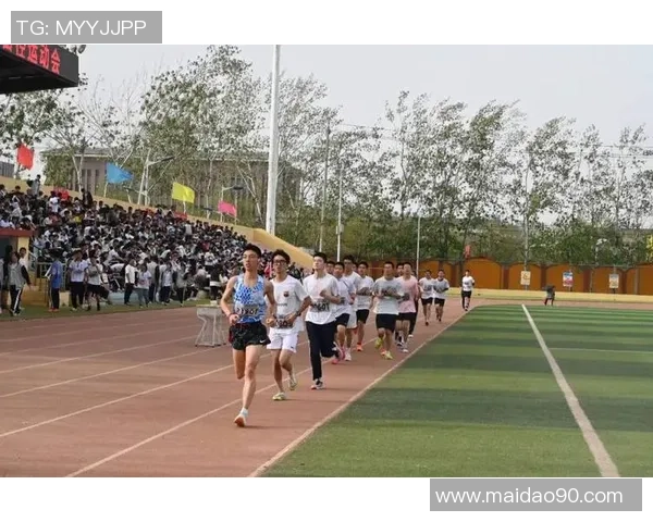 奋力拼搏展现青春力量凝聚团队精神共谱体育赛场辉煌篇章